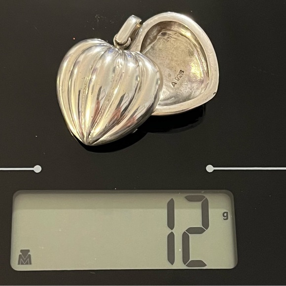 Sterling Silver Bubble Puff Swivel Heart Reversible Pendant - Picture 7 of 15